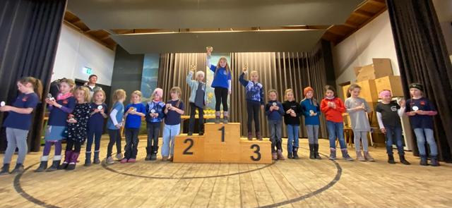 U8 weiblich, Tagesbestzeit bei den Kindern Theresia Jäger, 2. Platz Lotte Hartmuth
